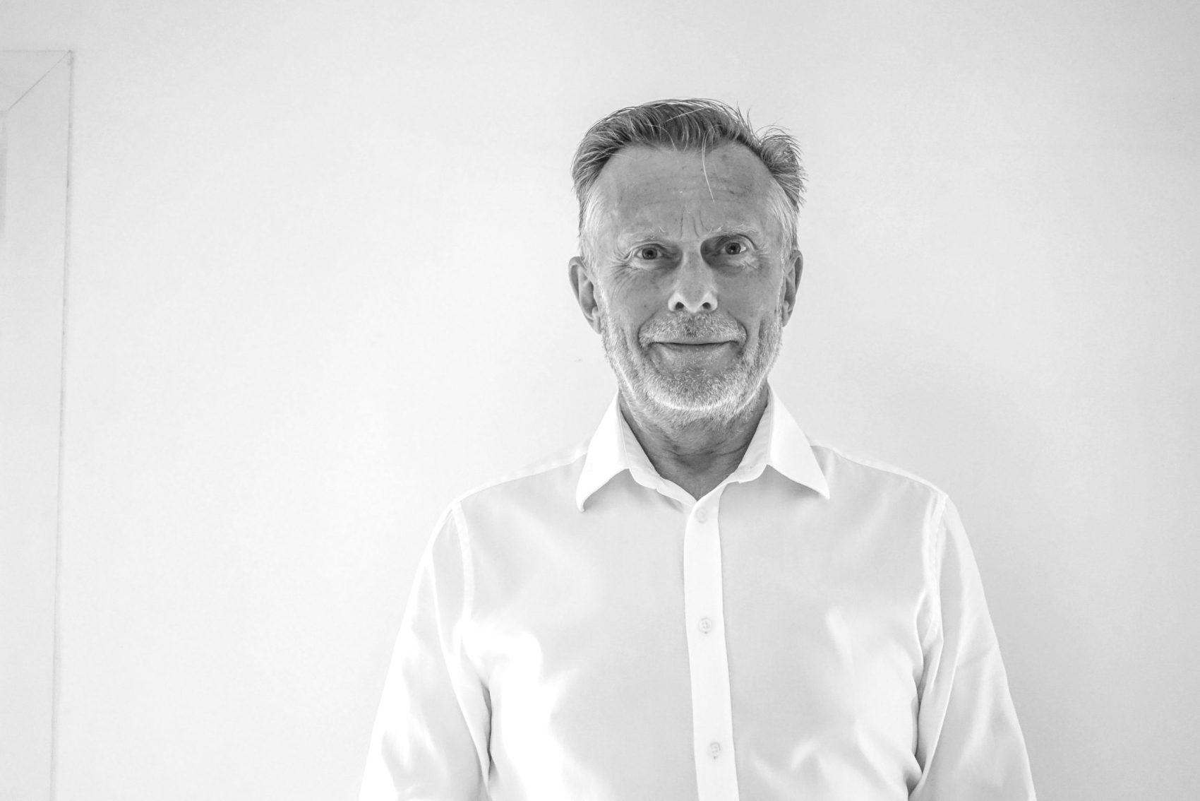lennart_new-bw-scaled-e1670494109354